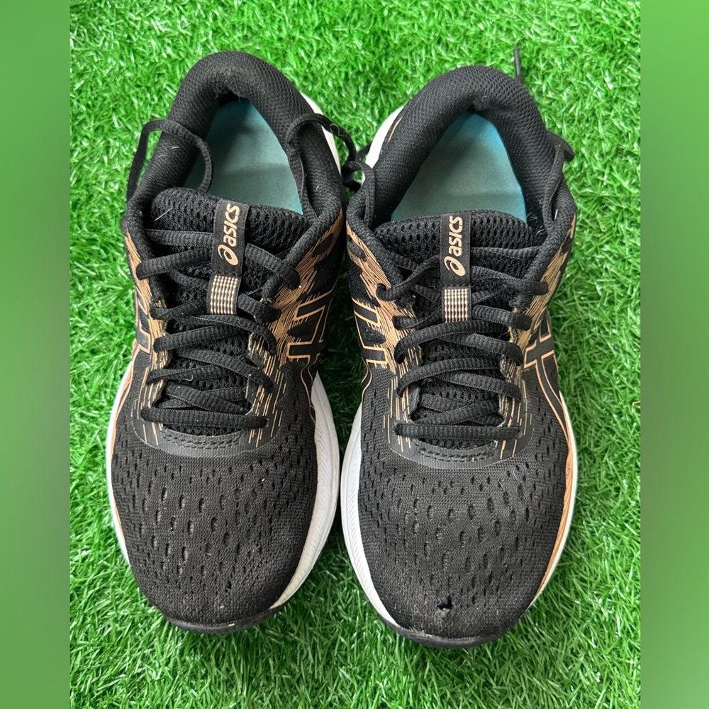 ASICS Women’s Black Running Shoes Size 7